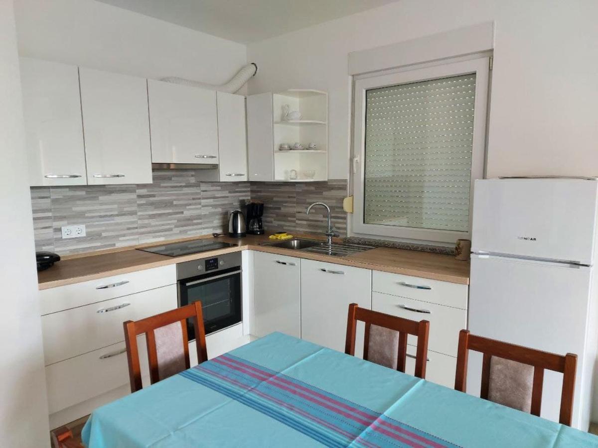 Bluegum Apartments Ližnjan Zewnętrze zdjęcie